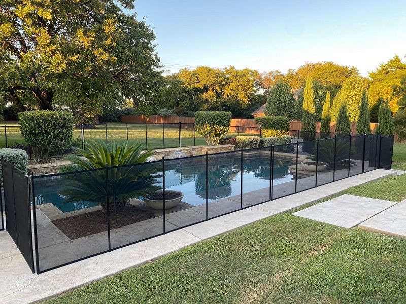 Pool Safety Fencing
